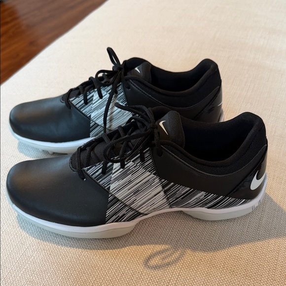 nike women's delight v golf shoes